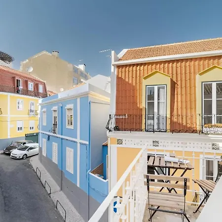 Cozy Retreat By The Center With Balcony * Lisbona